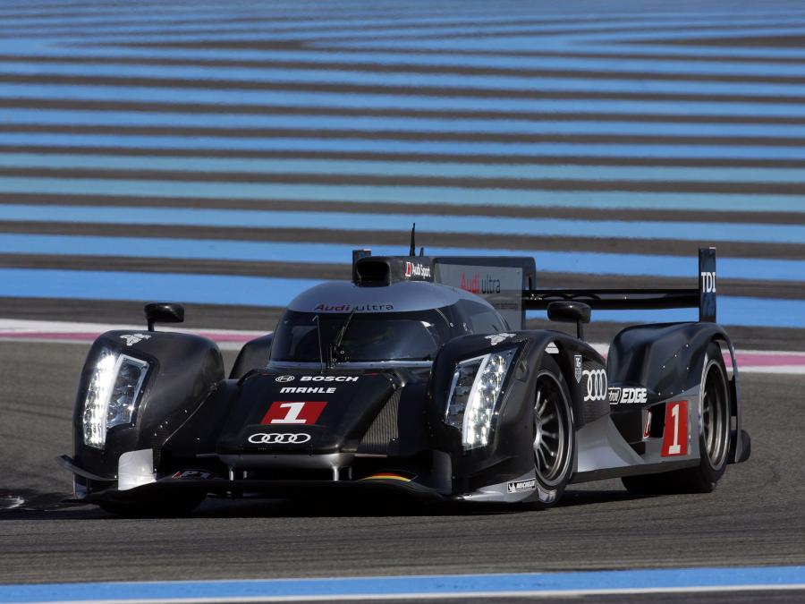  Audi R18 TDI 2011 года  (фото 14 из 77)